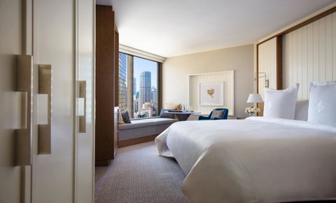 Four Seasons Hotel Sydney - Winery Find 9