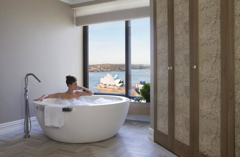 Four Seasons Hotel Sydney - Winery Find 35