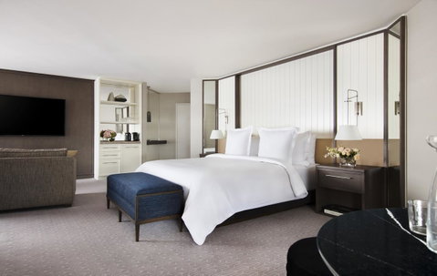 Four Seasons Hotel Sydney - Winery Find 2