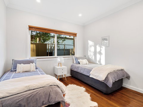 The Beach House Terrigal - Winery Find 10