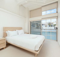 Waterfront Apartment on Sydney Harbour - Winery Find