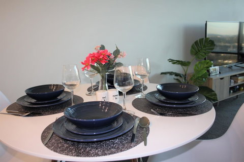 Stunning Views Sydney Olympic Park - Winery Find 2