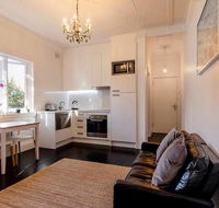 BONDI BEACH PRIME 1 Bedroom  Sunroom - Winery Find