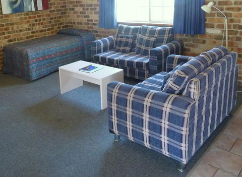 Mollymook Surfbeach Motel & Apartments - Winery Find 36