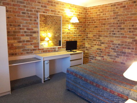 Mollymook Surfbeach Motel & Apartments - Winery Find 33