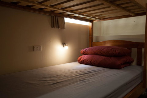 Mad Monkey Broadway - Winery Find 2