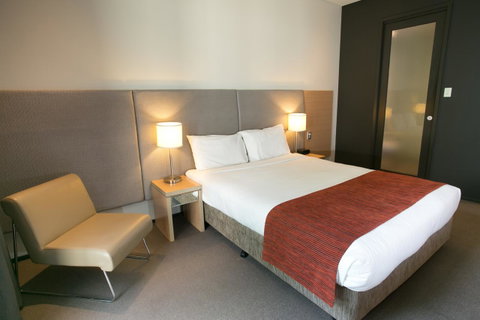 Alpha Hotel Eastern Creek - Winery Find 31