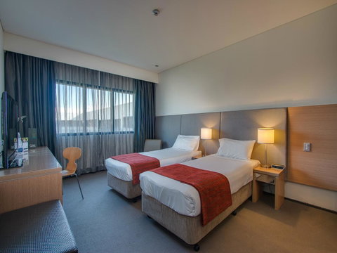 Alpha Hotel Eastern Creek - Winery Find 1