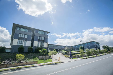 Alpha Hotel Eastern Creek - Winery Find 2