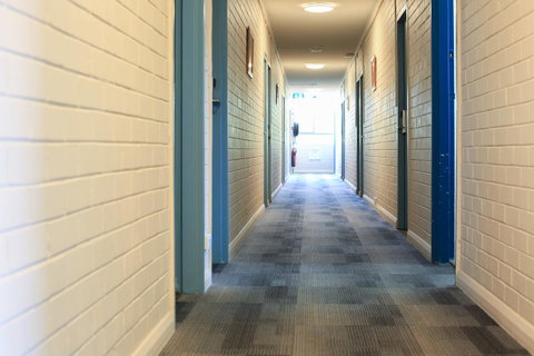 Little Coogee Hotel - Winery Find 25