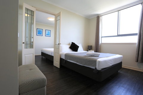 Little Coogee Hotel - Winery Find 17