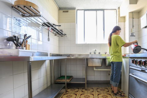 Little Coogee Hotel - Winery Find 26