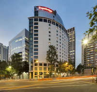 Travelodge Hotel Sydney - Winery Find