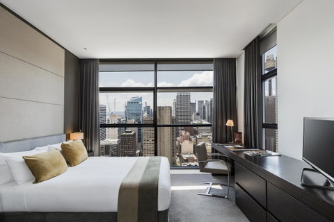 Fraser Suites Sydney - Winery Find 14