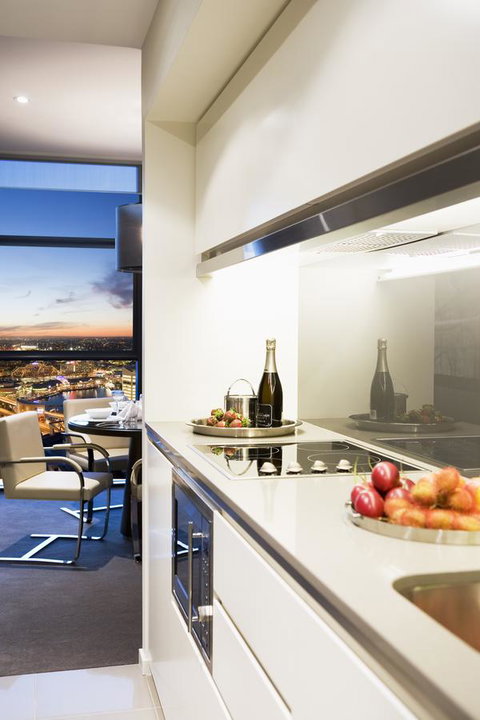 Fraser Suites Sydney - Winery Find 5