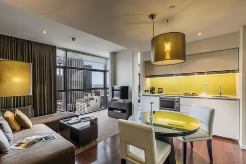 Fraser Suites Sydney - Winery Find 0