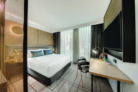 Vibe Hotel Sydney Darling Harbour - Winery Find 19