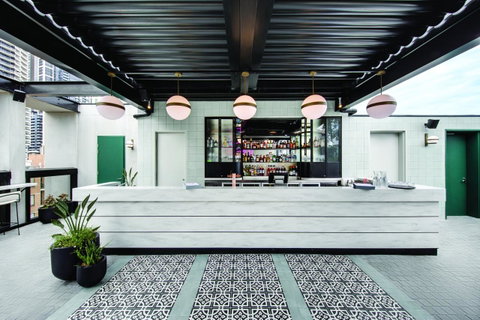 Vibe Hotel Sydney Darling Harbour - Winery Find 10