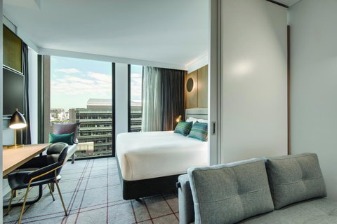 Vibe Hotel Sydney Darling Harbour - Winery Find 28