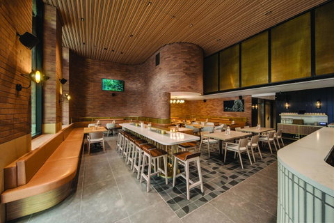 Vibe Hotel Sydney Darling Harbour - Winery Find 31