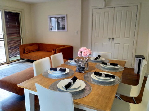 Sydney Harbour Bed And Breakfast - Winery Find 22