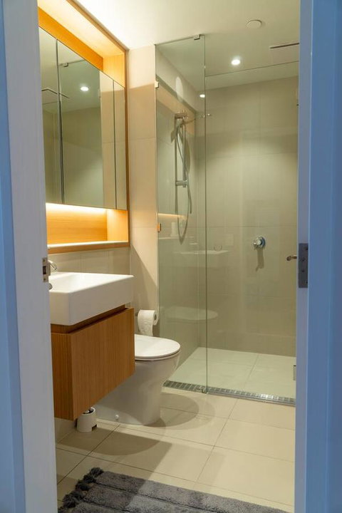 Two Bedroom Darling Harbour Apt Chinatown CBD UTS - Winery Find 44