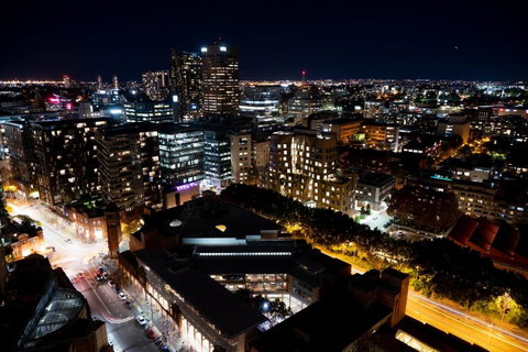 Two Bedroom Darling Harbour Apt Chinatown CBD UTS - Winery Find 30