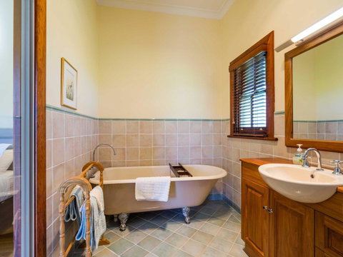 Roscrea Homestead Premier Homestead Accommodation - Winery Find 36