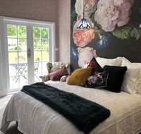 Chanticleer Gardens - Winery Find