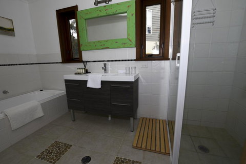 The Point - Exceptional - Winery Find 29