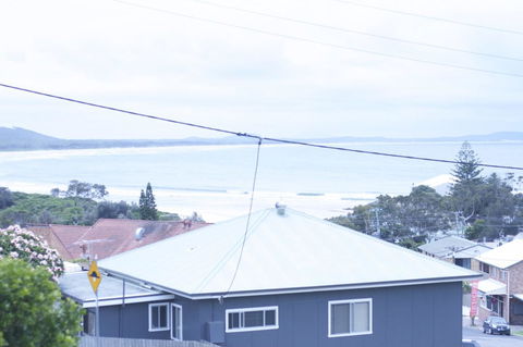 Clareview, 8 Korogora Street - Winery Find 8