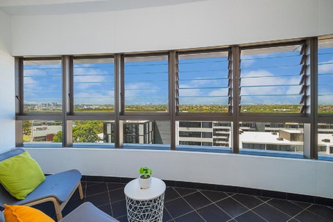 Australian Tower Stay - Winery Find 15