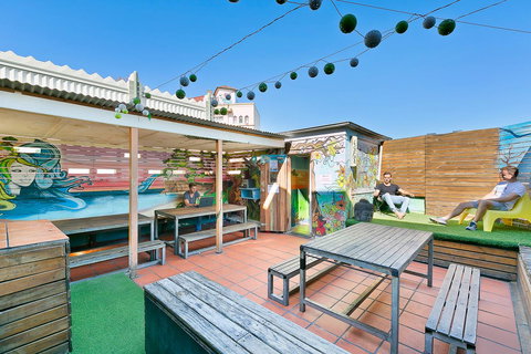 Mad Monkey Downtown - Winery Find 11