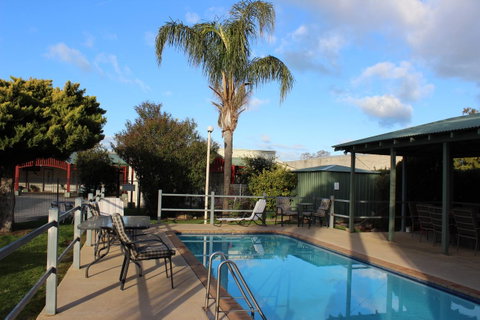 Hume Inn Motel Albury CBD - Winery Find 2
