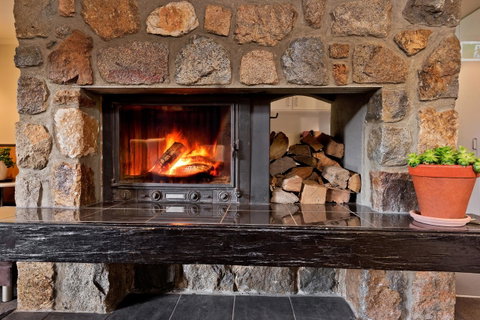 Pure Chalet Thredbo - Winery Find 15