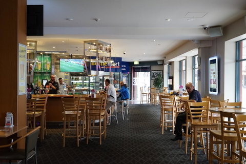Oasis On Beamish Hotel - Winery Find 26