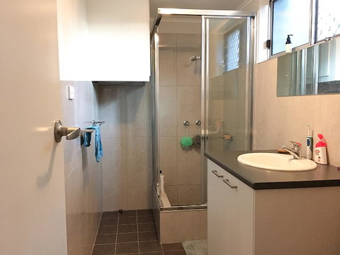 Cozy Room For A Great Stay In Darwin - Excellent Location - Winery Find 8