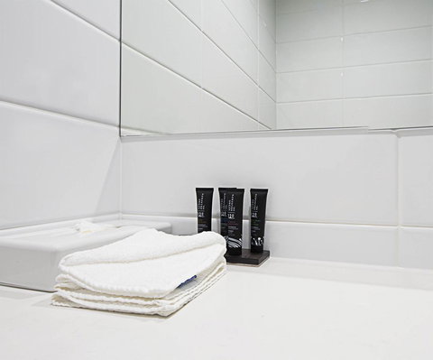 Mantra MacArthur Hotel - Winery Find 33