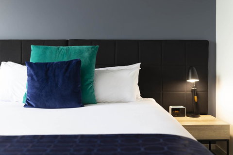 Mantra MacArthur Hotel - Winery Find 25