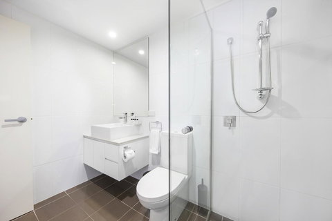 Canberra Rex Hotel - Winery Find 18