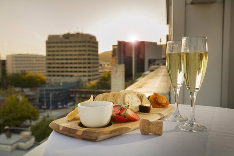 Novotel Canberra - Winery Find 38