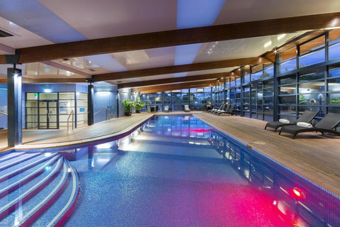 Novotel Canberra - Winery Find 3