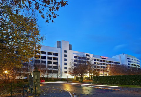 Crowne Plaza Canberra, An IHG Hotel - Winery Find 1