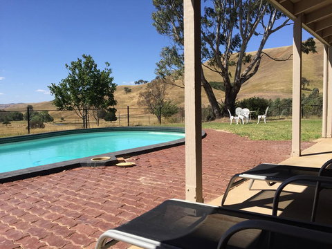BONNIE DOON - GREAT GET AWAY - Winery Find 0