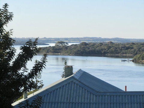 Bonnie View - A Wonderful View Up The River Experience Augusta - Winery Find 0