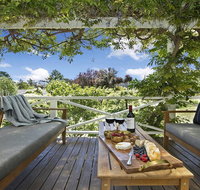 Bourne Cottage - Perfect for all seasons - Winery Find