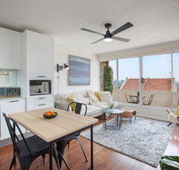 Boutique Apartment with Fantastic Harbour Views - Winery Find
