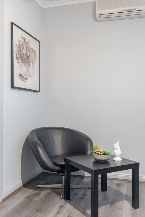 Boutique Private Rm Situated In The Heart Of Burwood7 - Winery Find 3