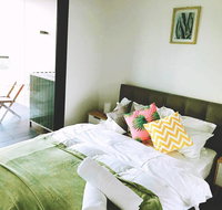 Brand New 2 bed Apartment with Absolute Park View - Winery Find