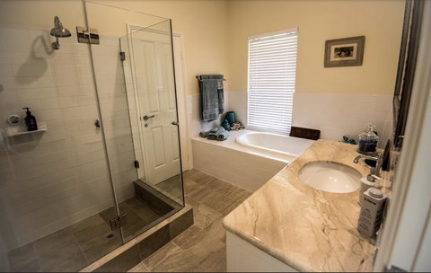 Braybrook Boutique BnB - Winery Find 2